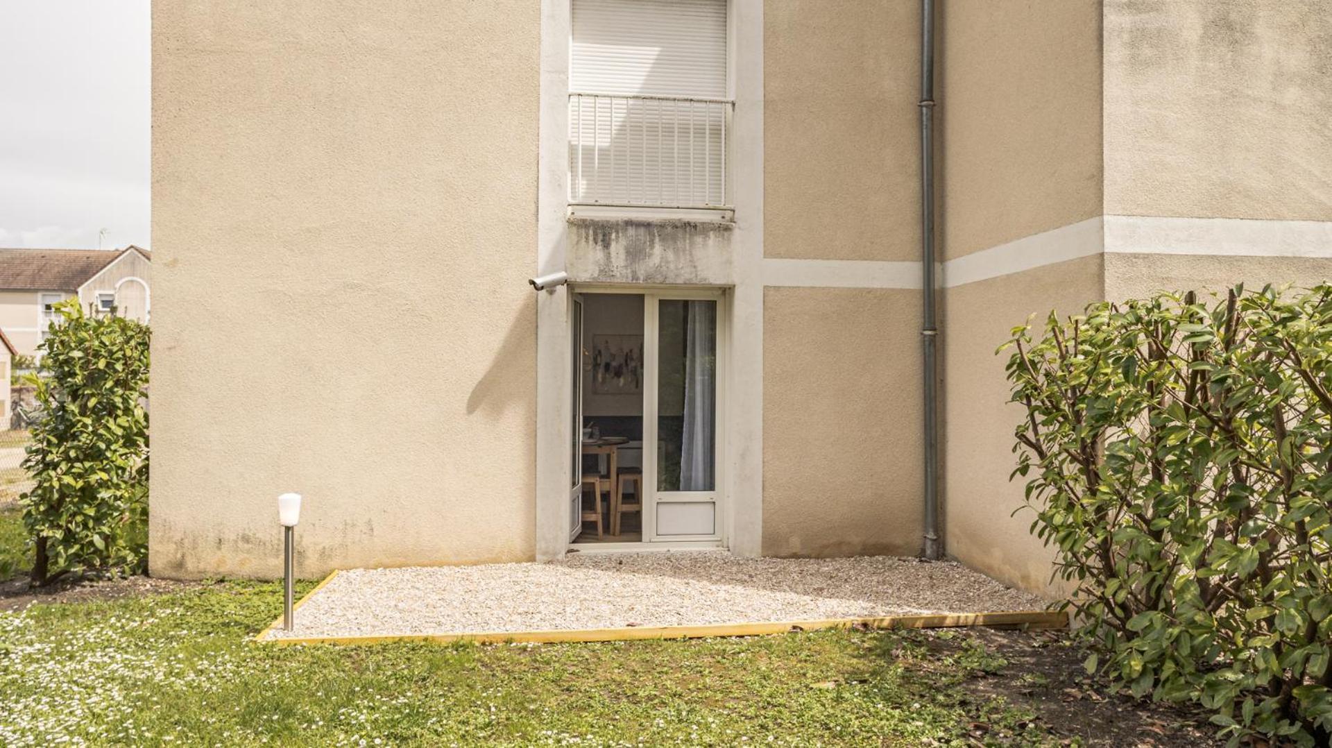 Le Jardin Des Charmilles - Proche Hypercentre Lejlighed Troyes Eksteriør billede